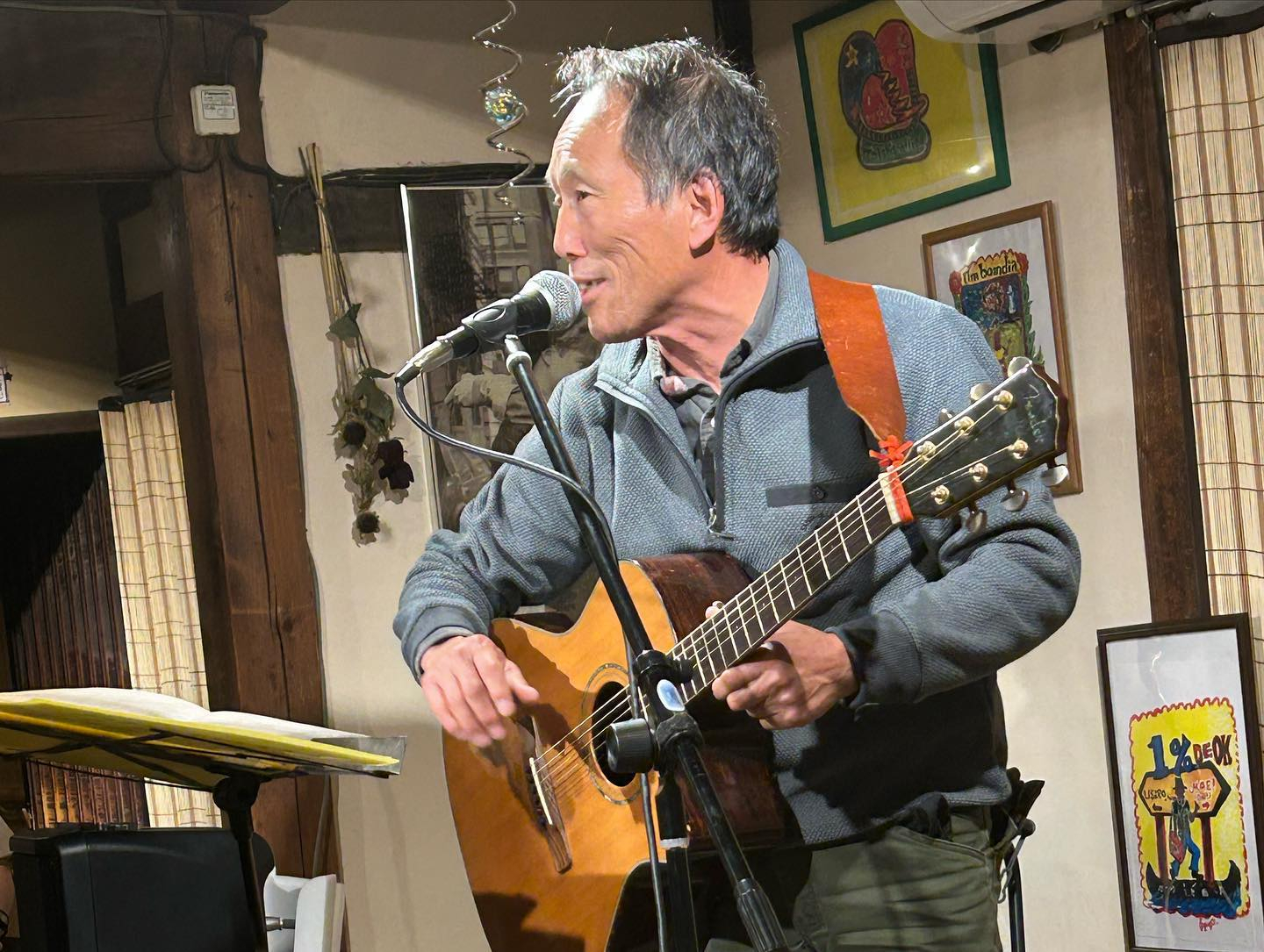 風のおとこけら落としライブは沢山のお客様と地元の花井栄司さん...