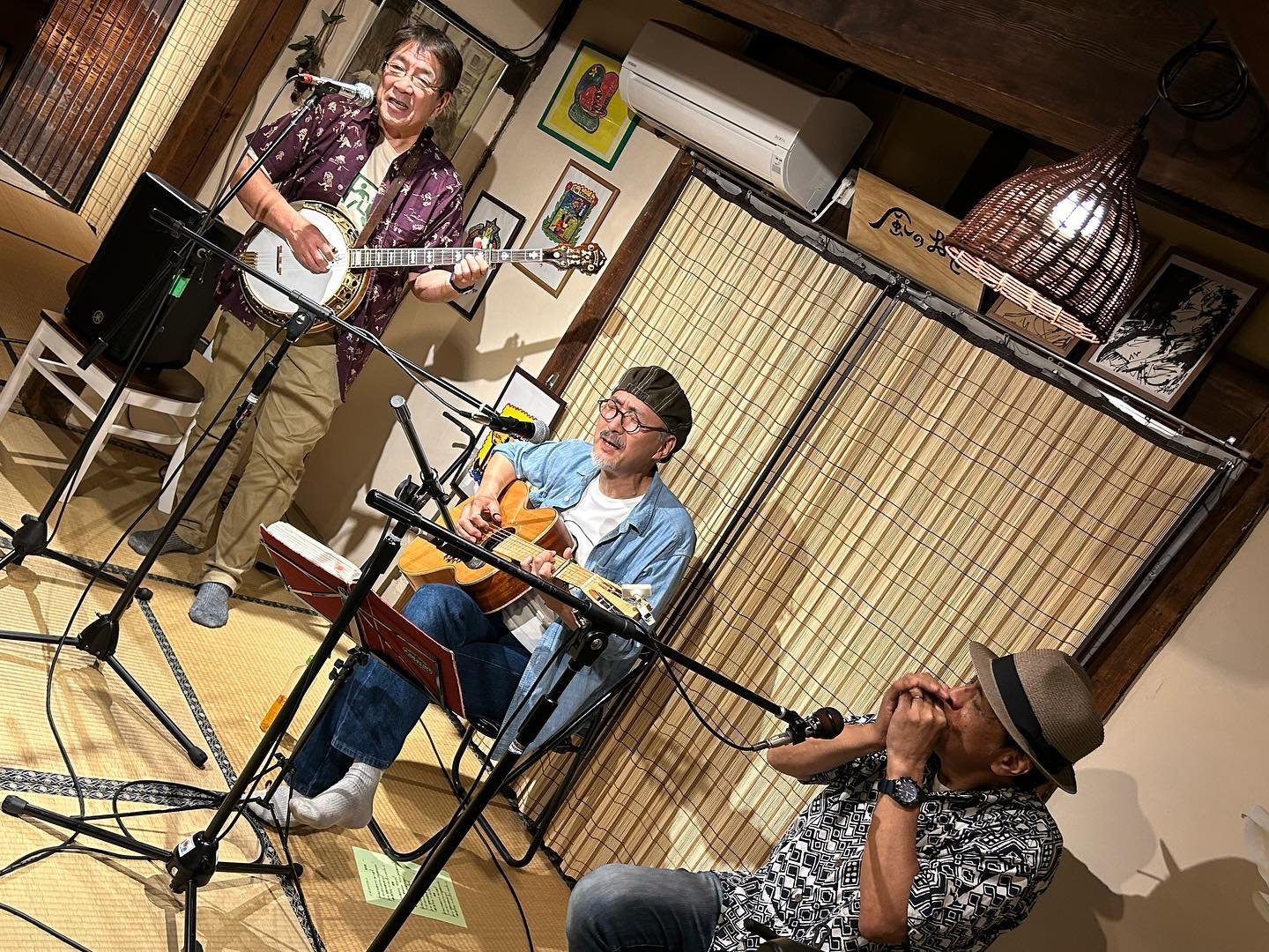 昨夜は風のおとにゲジさんのハーモニカしっかり響き渡りました😊