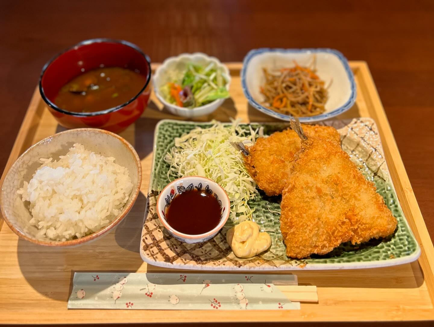 6月から提供しています甘酒フルーツと夏みかんスカッシュです😊