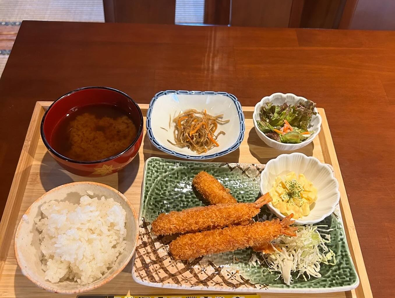 風のおとの夏限定メニューで冷やしそうめんを始めました。