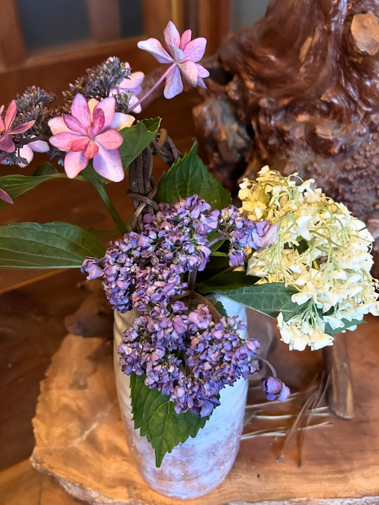 風のおとにも紫陽花が咲いています。